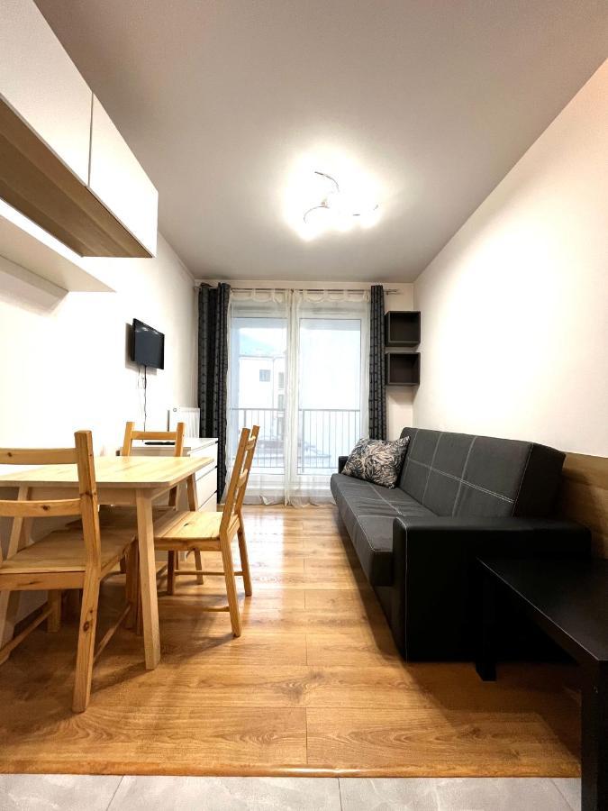 Downtown Apartment — Photos 1